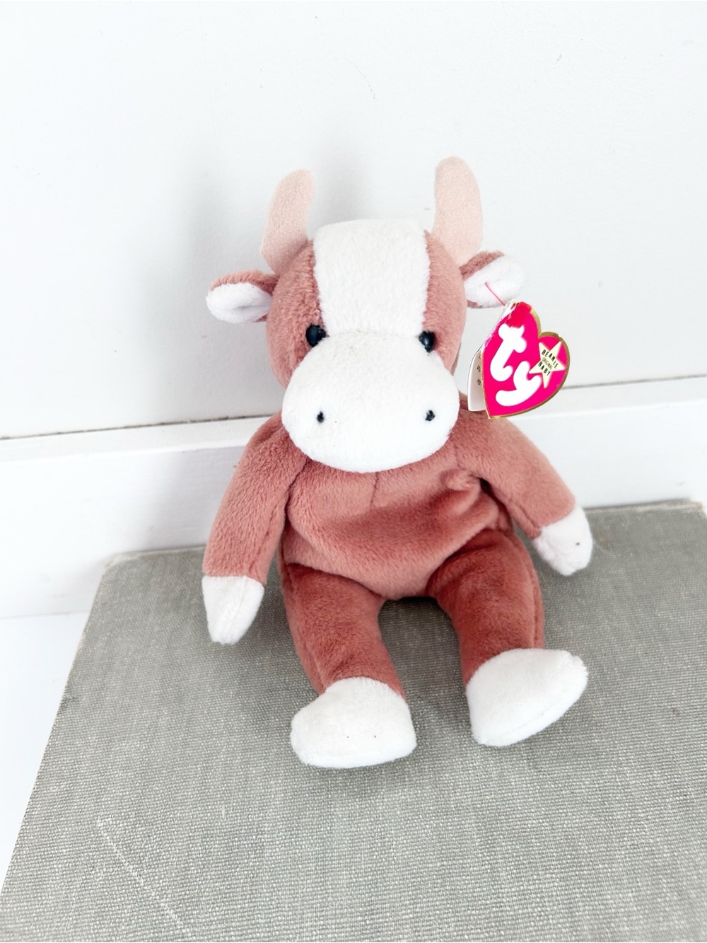Vintage 90’s Bessie the Cow Collectable ty Plush 1995 style 4009 Fandom Milenial